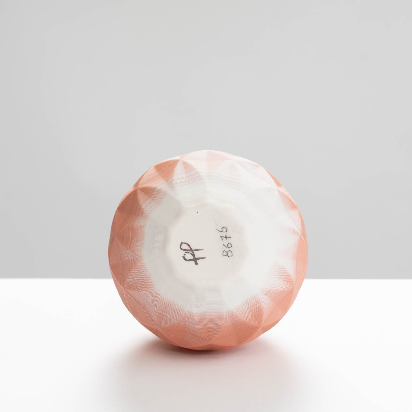 JH588Y13 Diamond Bottle