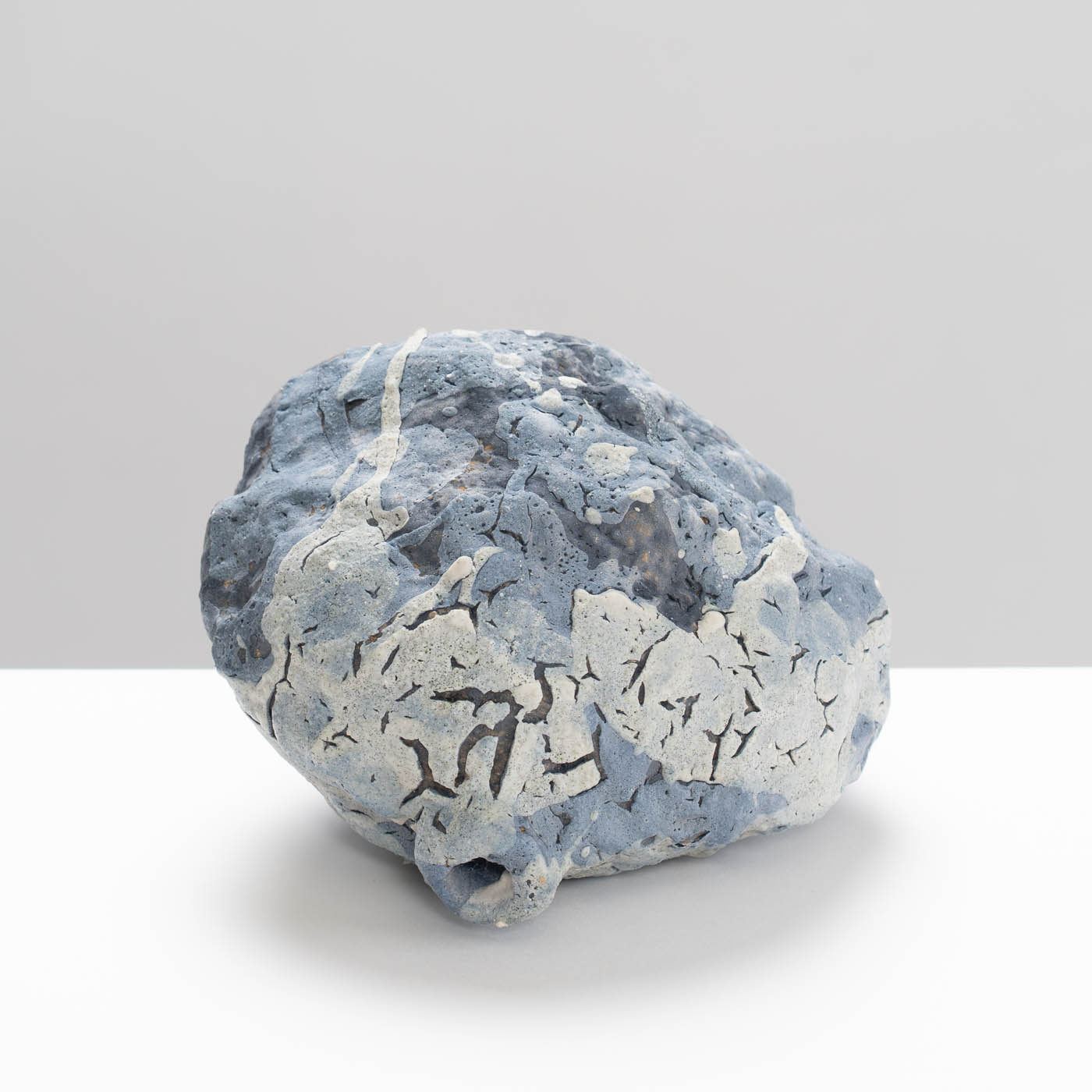 MP452Y49 Blue Drip Bottle