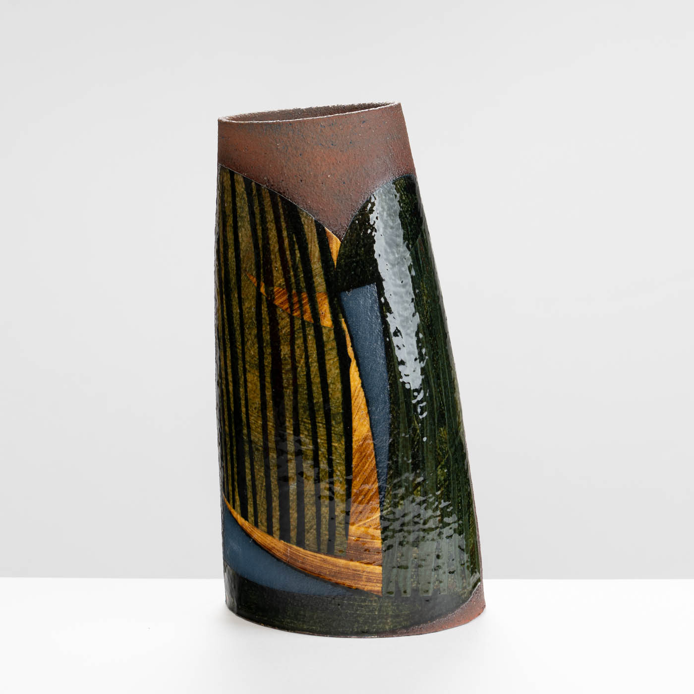 RP56Y1114 Oval Vessel