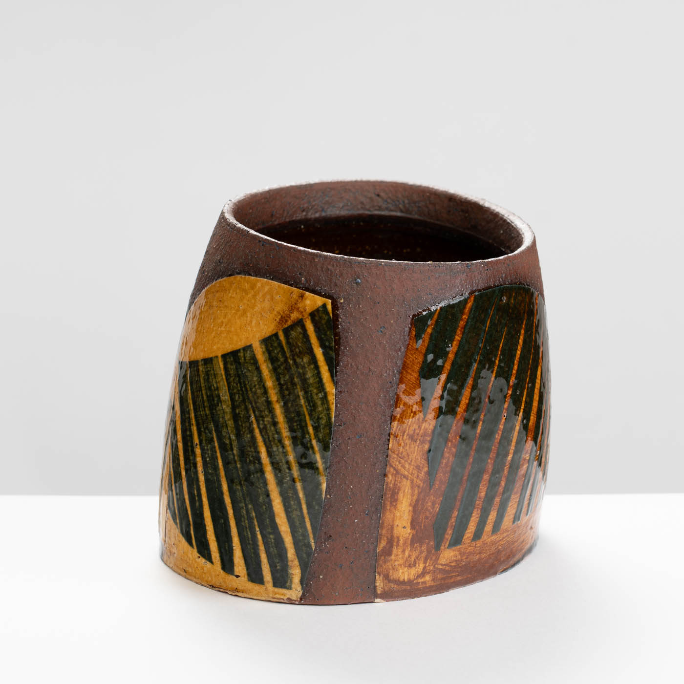 RP56Y1116 Oval Vessel