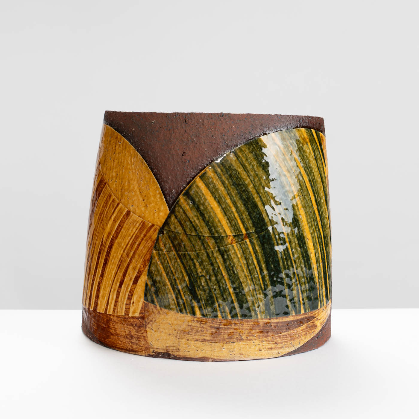 RP56Y1118 Oval Vessel