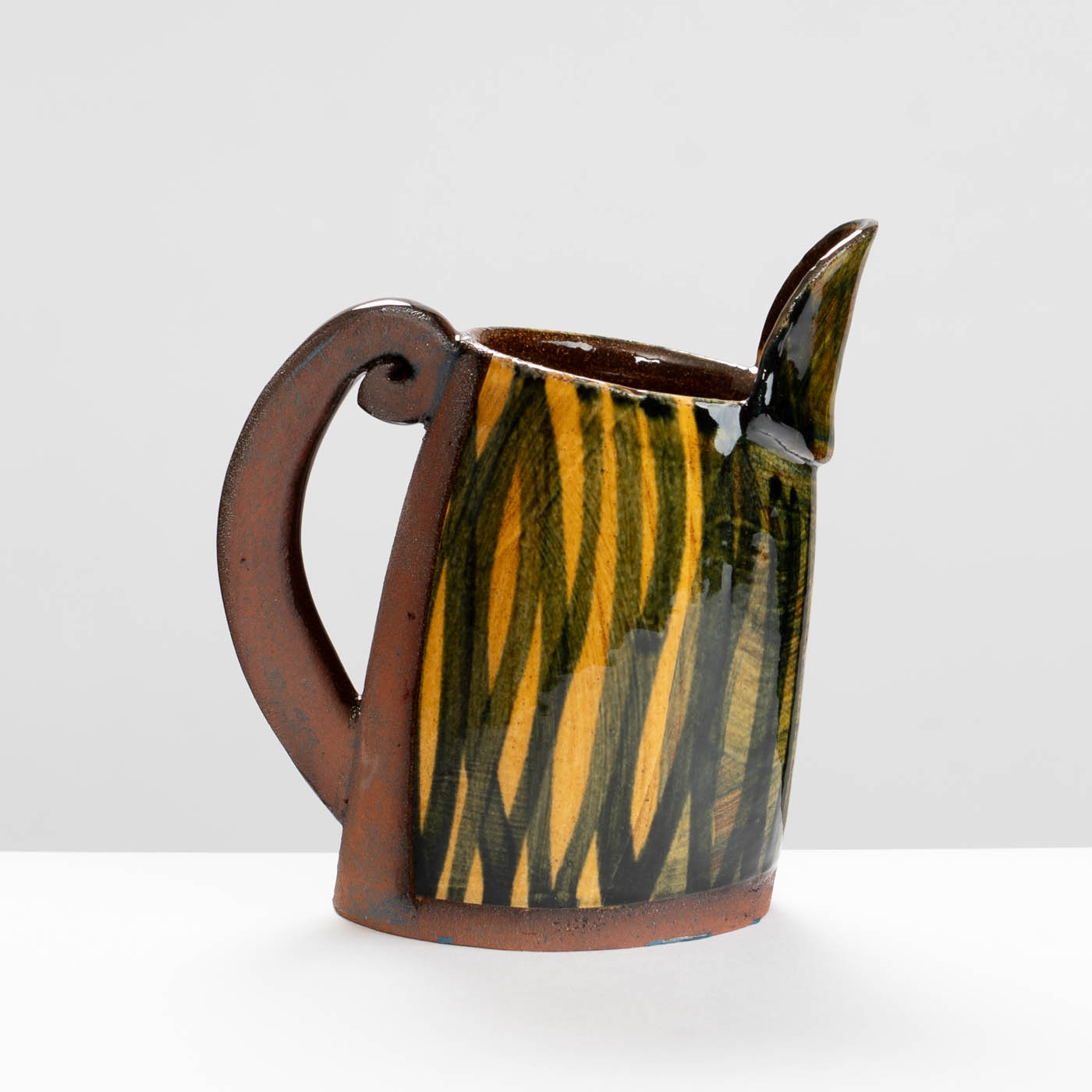 RP56Y1136 Oval Jug
