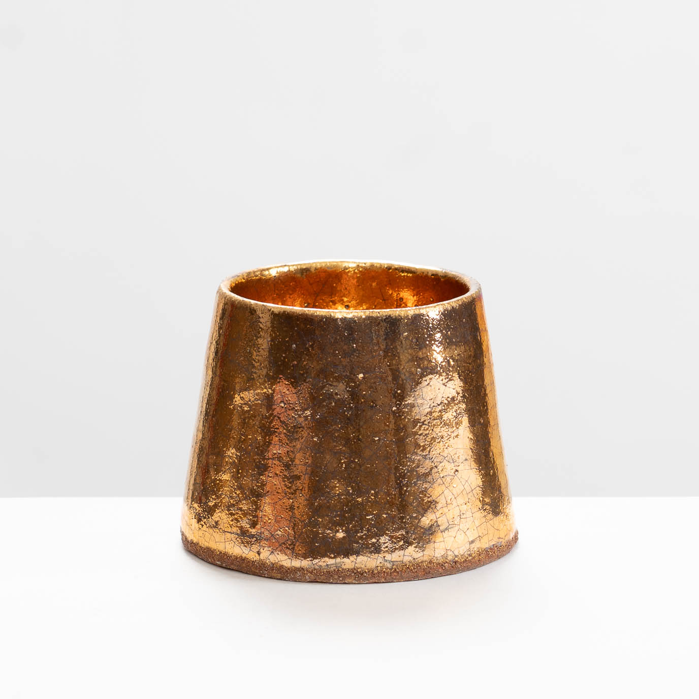 SF209Y924 Gold Vessel