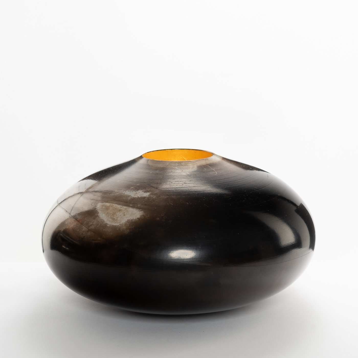 DA77Y175 Rounded Vessel