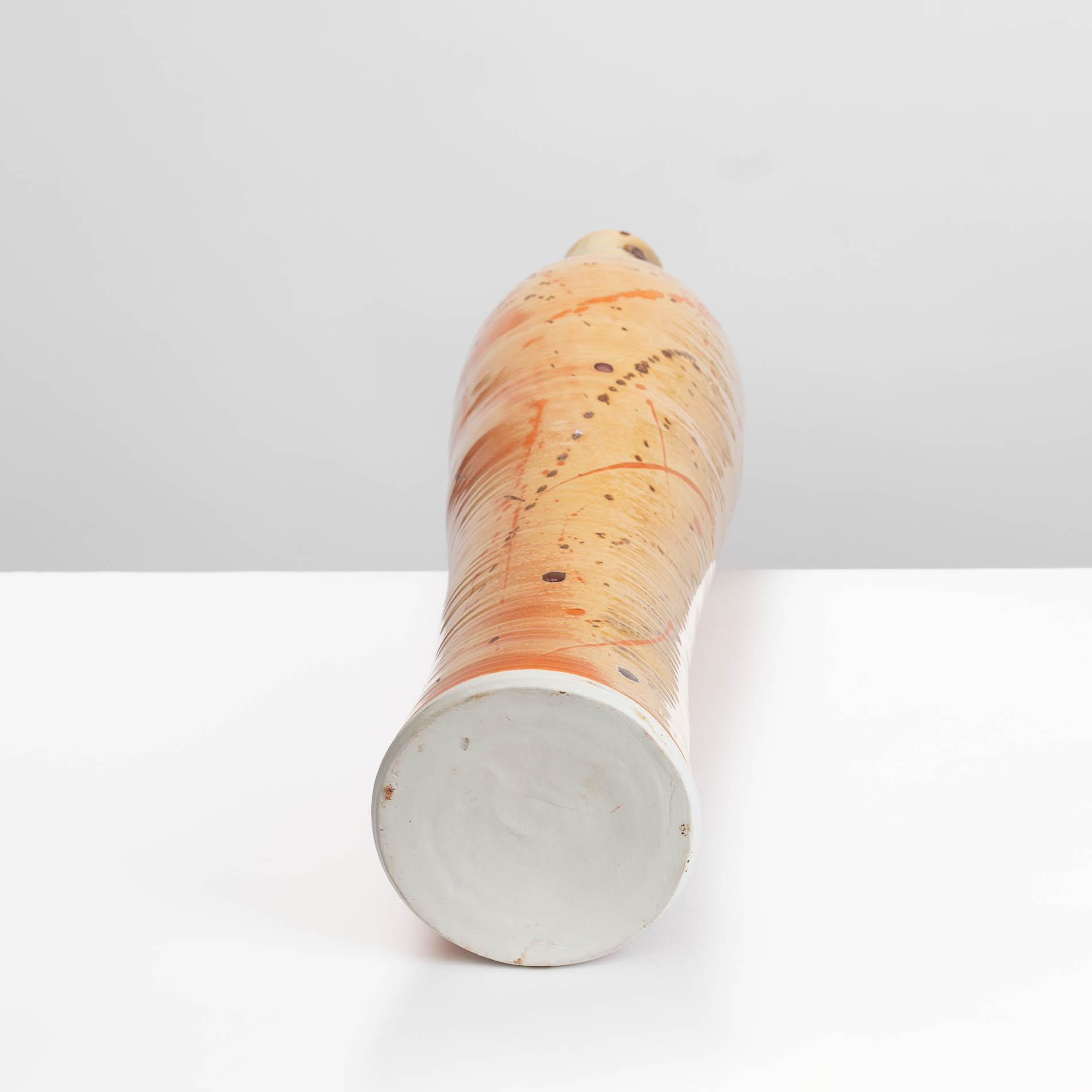 HC533Y106 Tall Bottle