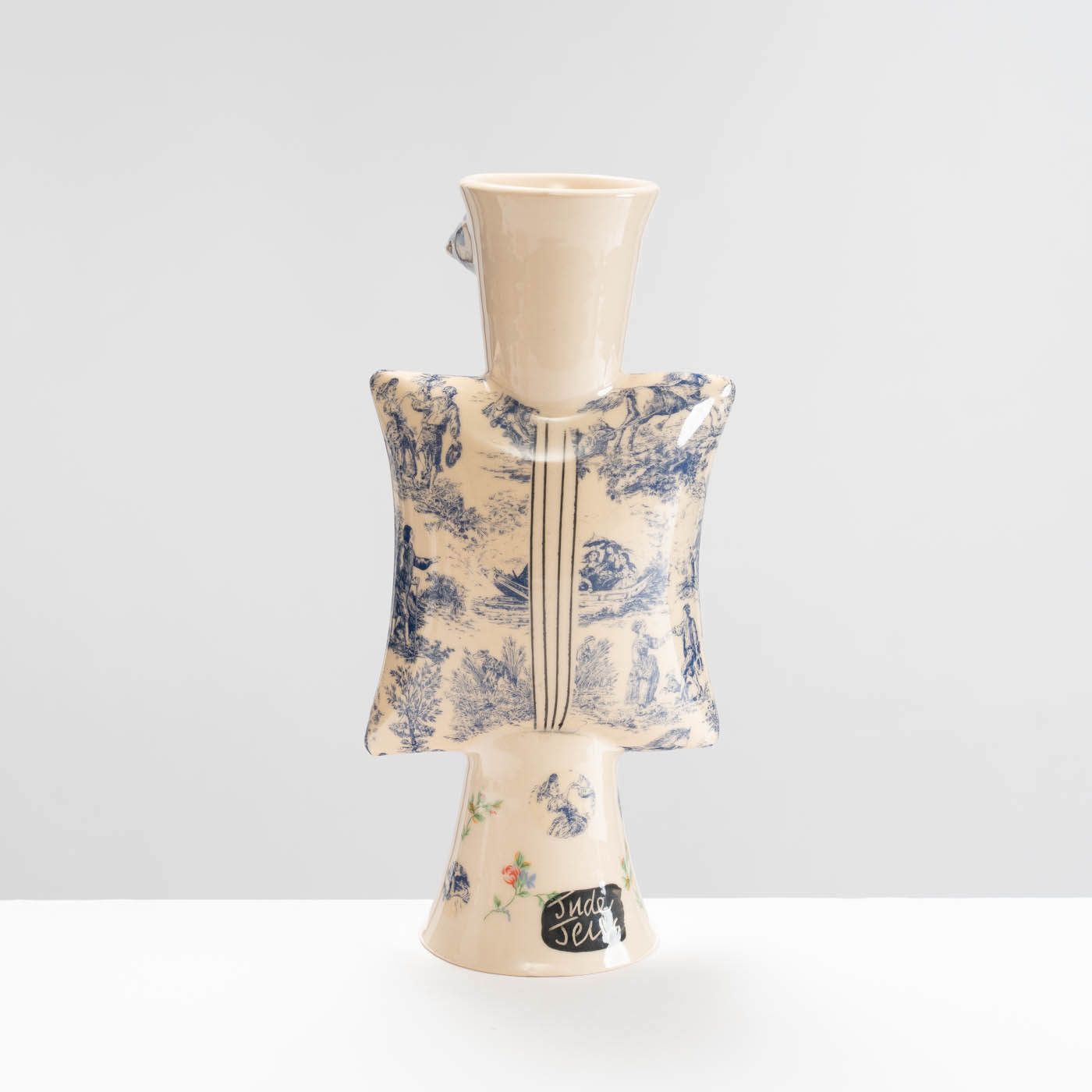 JJ213X191 Tall Abstract Woman