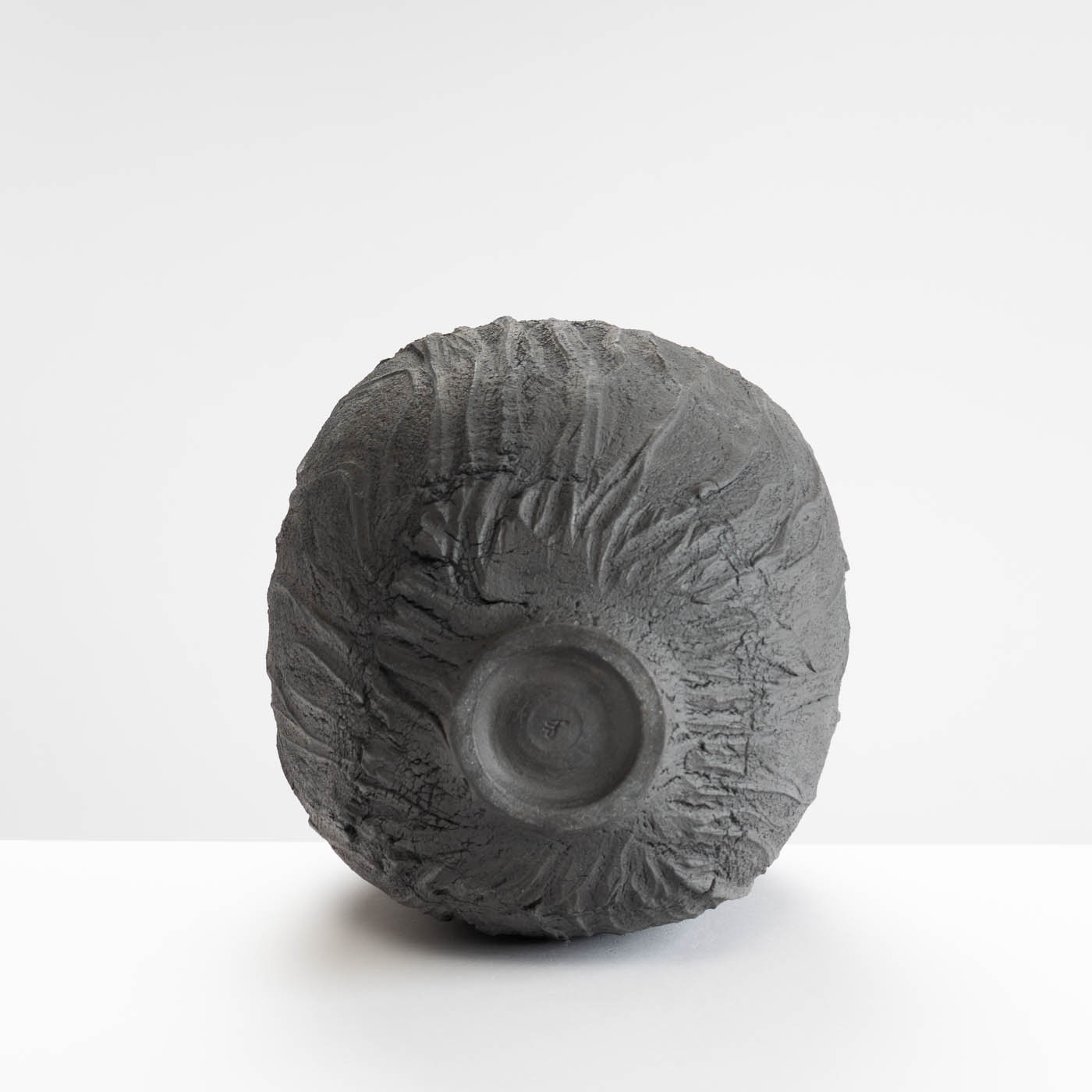 PS458Y166 Riven jar - squared form