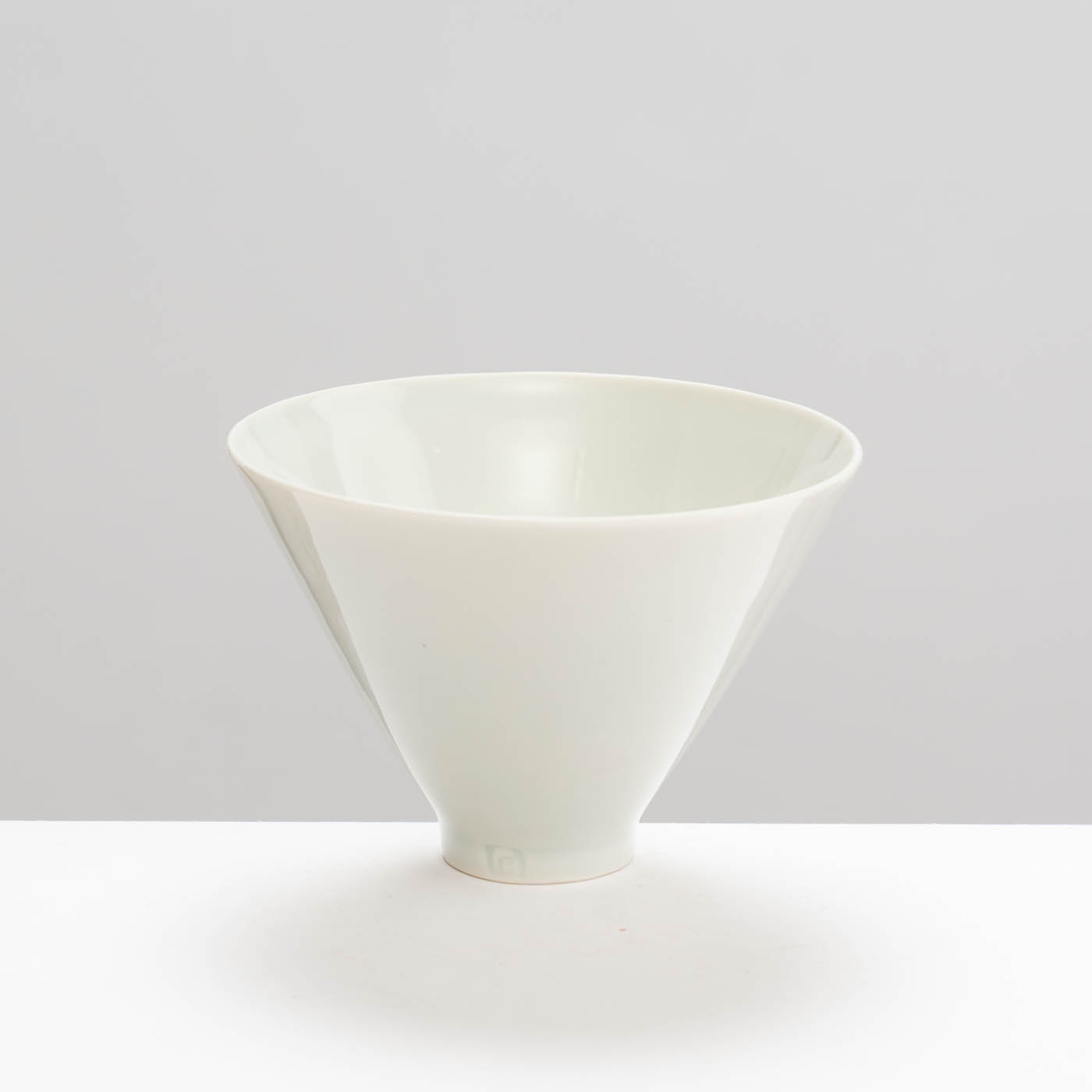 RH578Y65 Dish Celadon