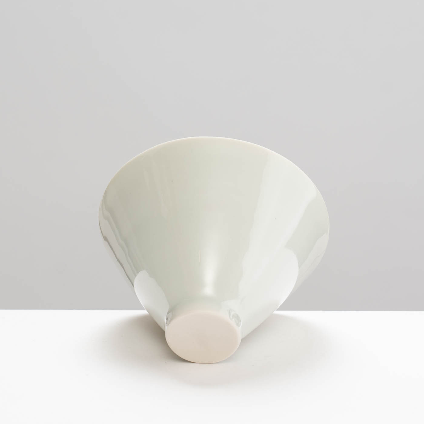 RH578Y65 Dish Celadon