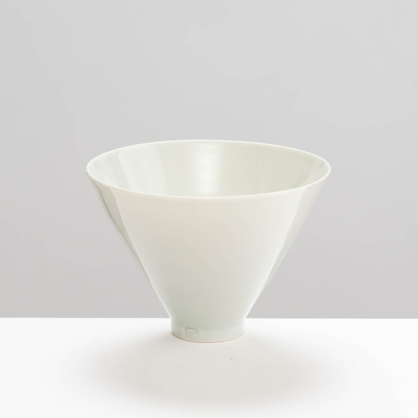 RH578Y66 Dish Celadon