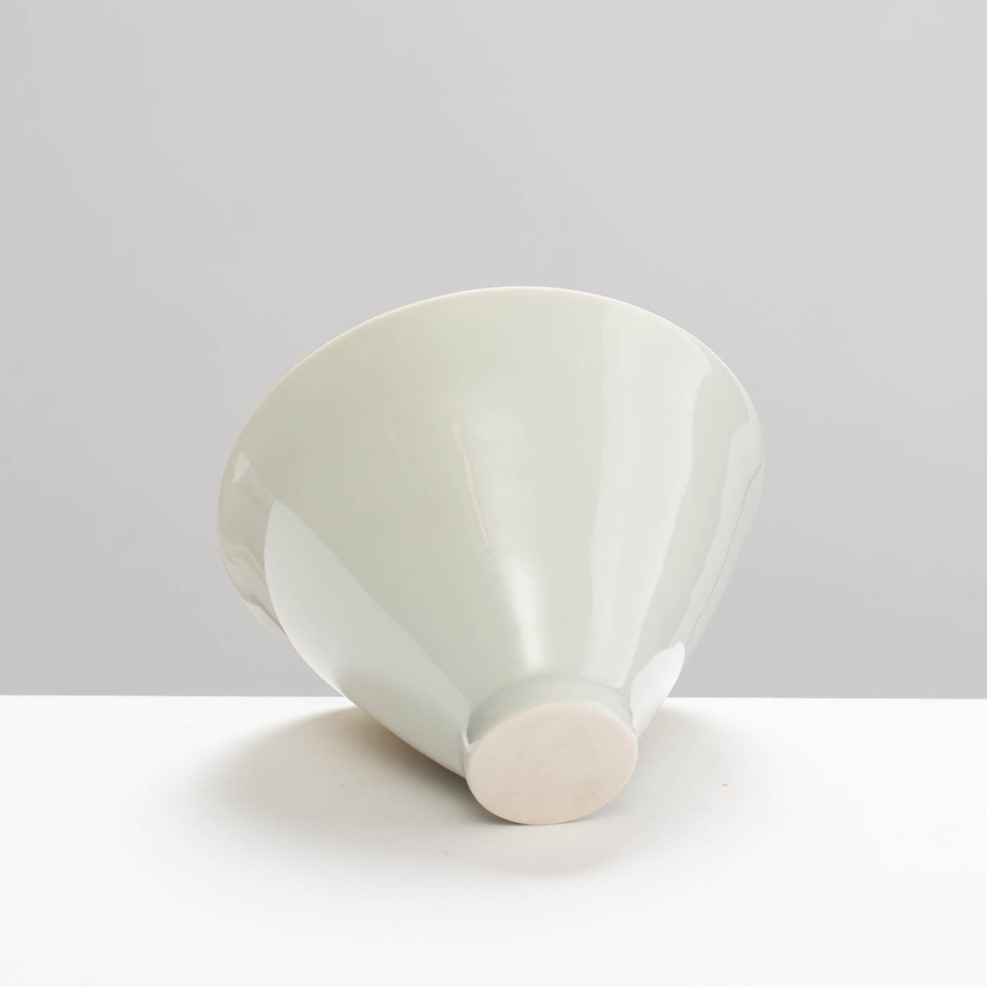 RH578Y66 Dish Celadon