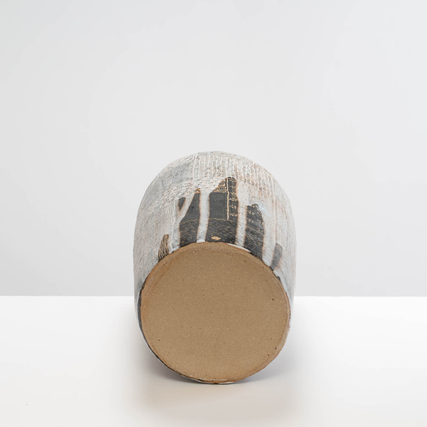 YT273Y1229 Tall Tsubo