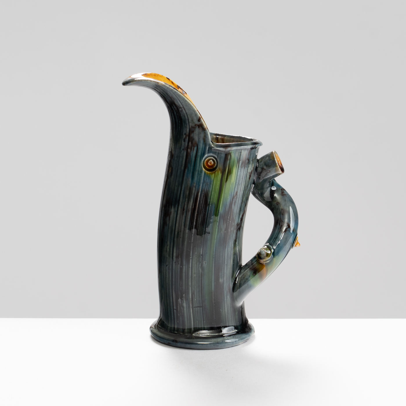 WK30Y595 thorned jug