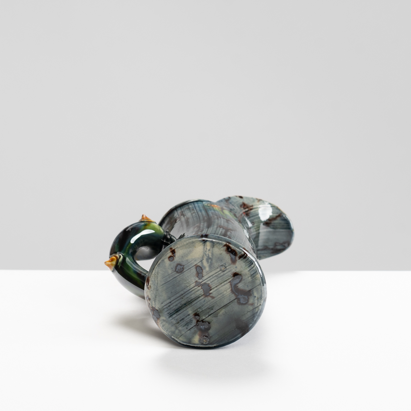 WK30Y595 thorned jug