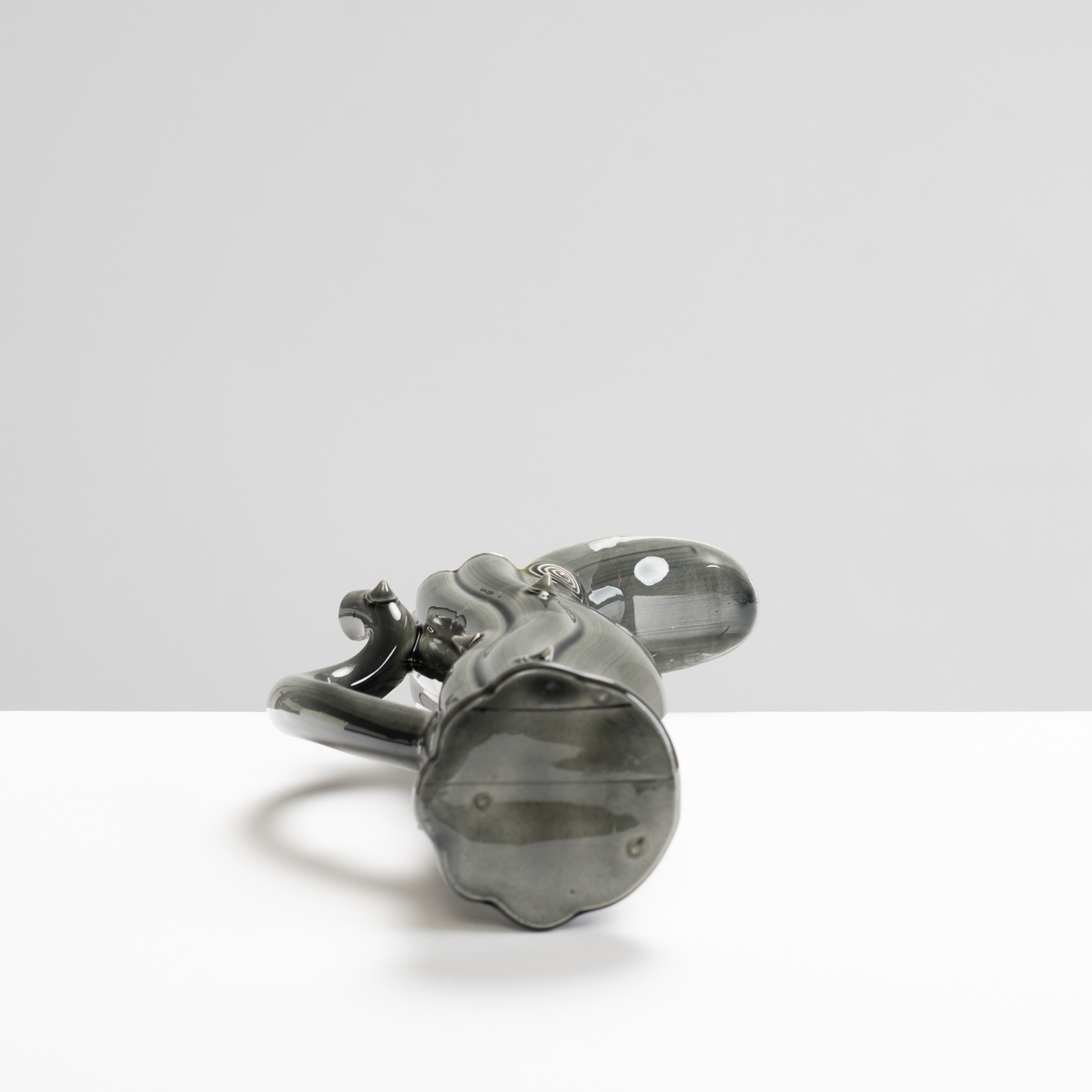 WK30Y614 fluted jug with thorns