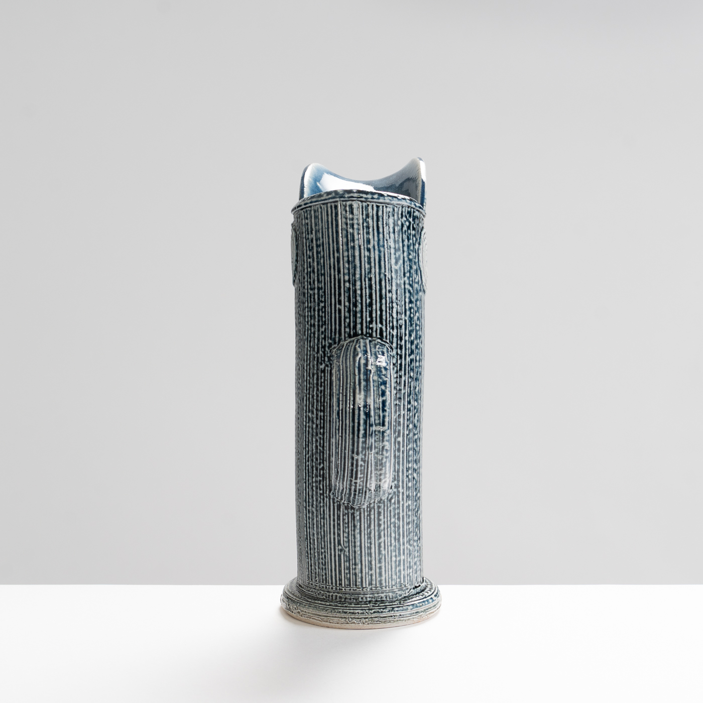 WK30Y619 salt glazed extruded jug