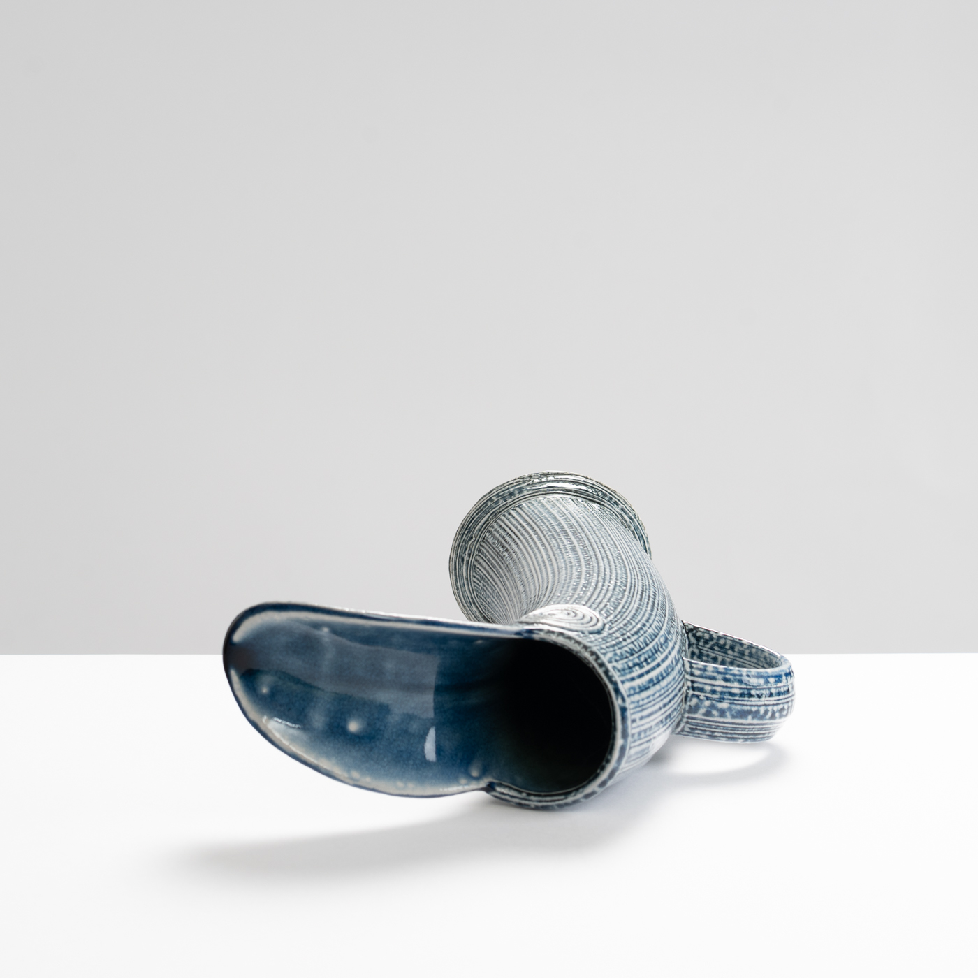 WK30Y620 salt glazed extruded jug