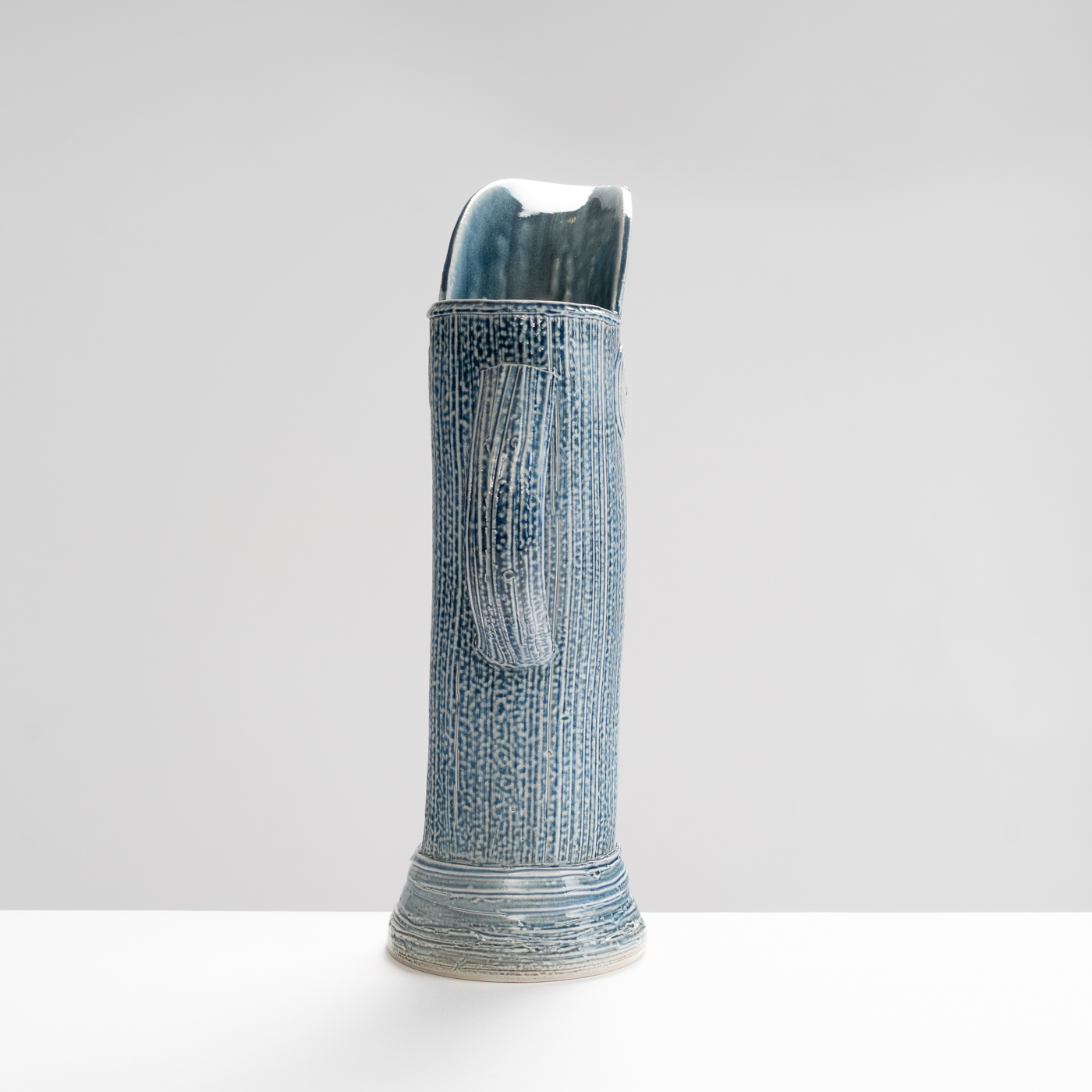 WK30Y626 salt glazed extruded jug