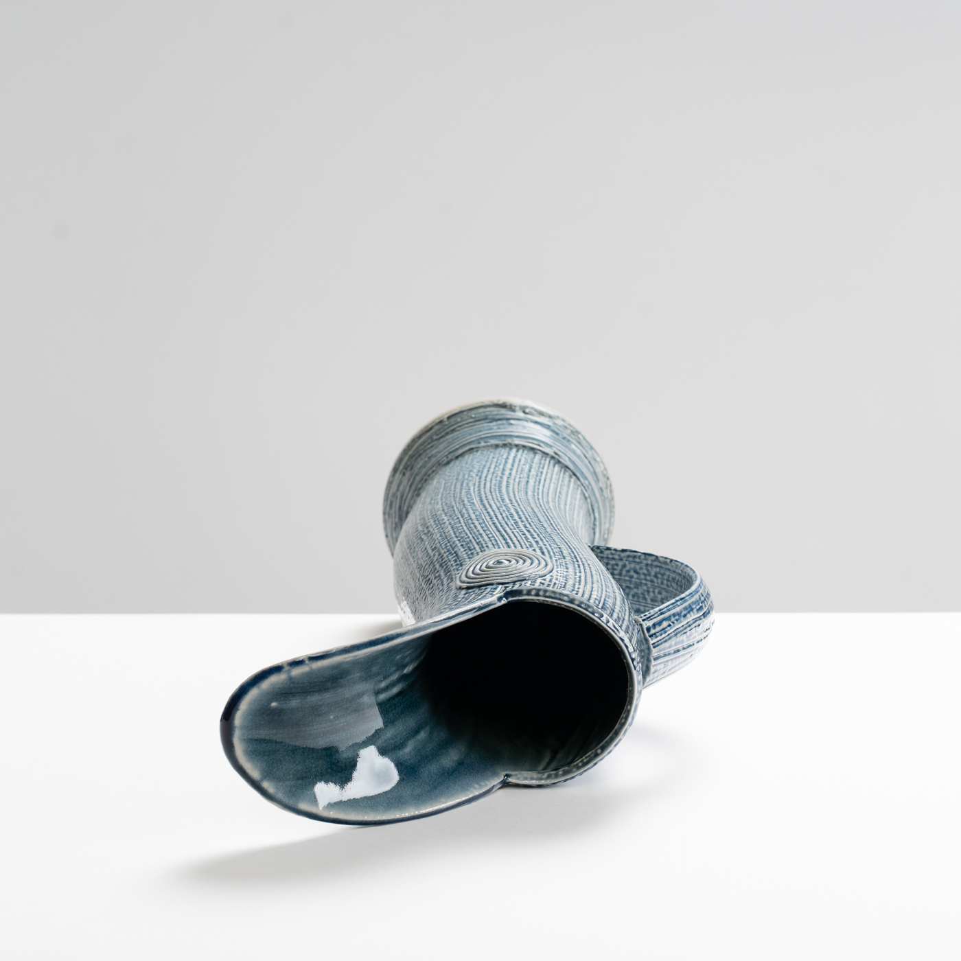 WK30Y626 salt glazed extruded jug