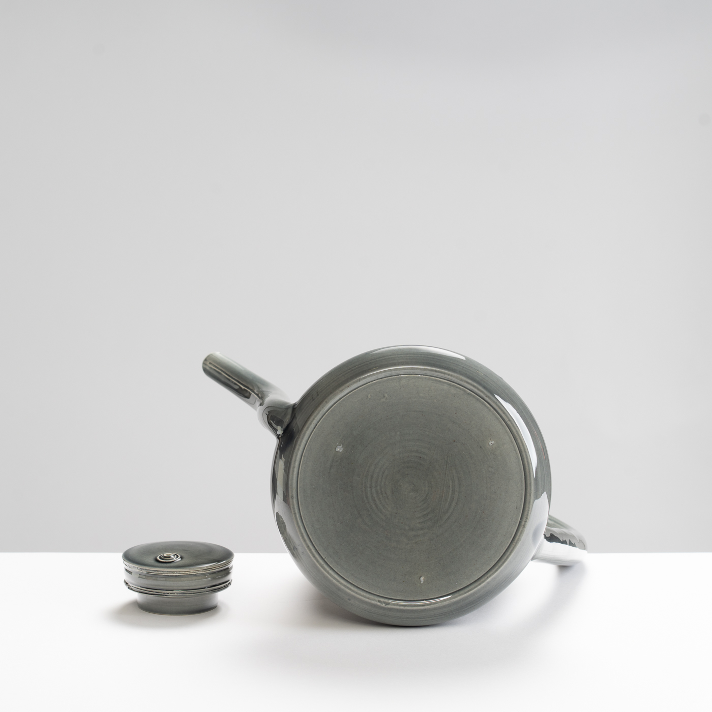 WK30Y630 teapot ink wash