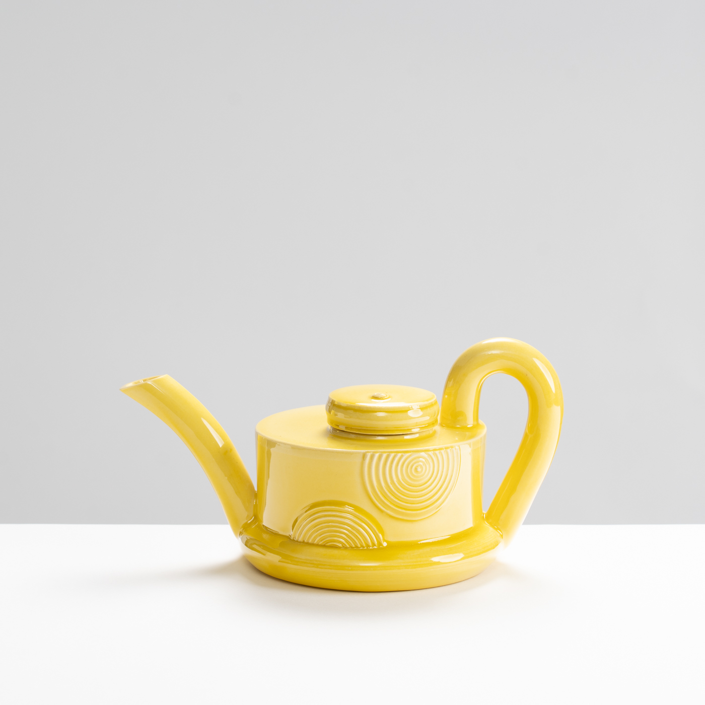 WK30Y634 teapot yellow