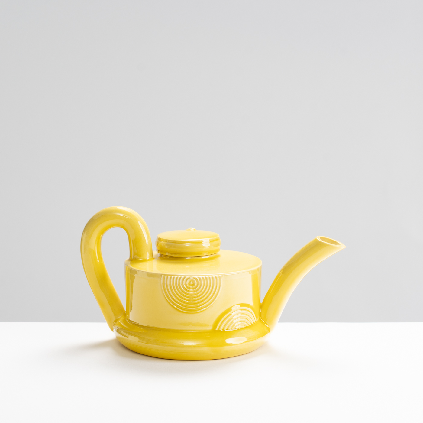 WK30Y634 teapot yellow