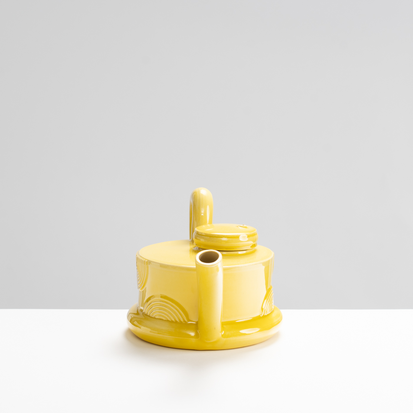 WK30Y634 teapot yellow