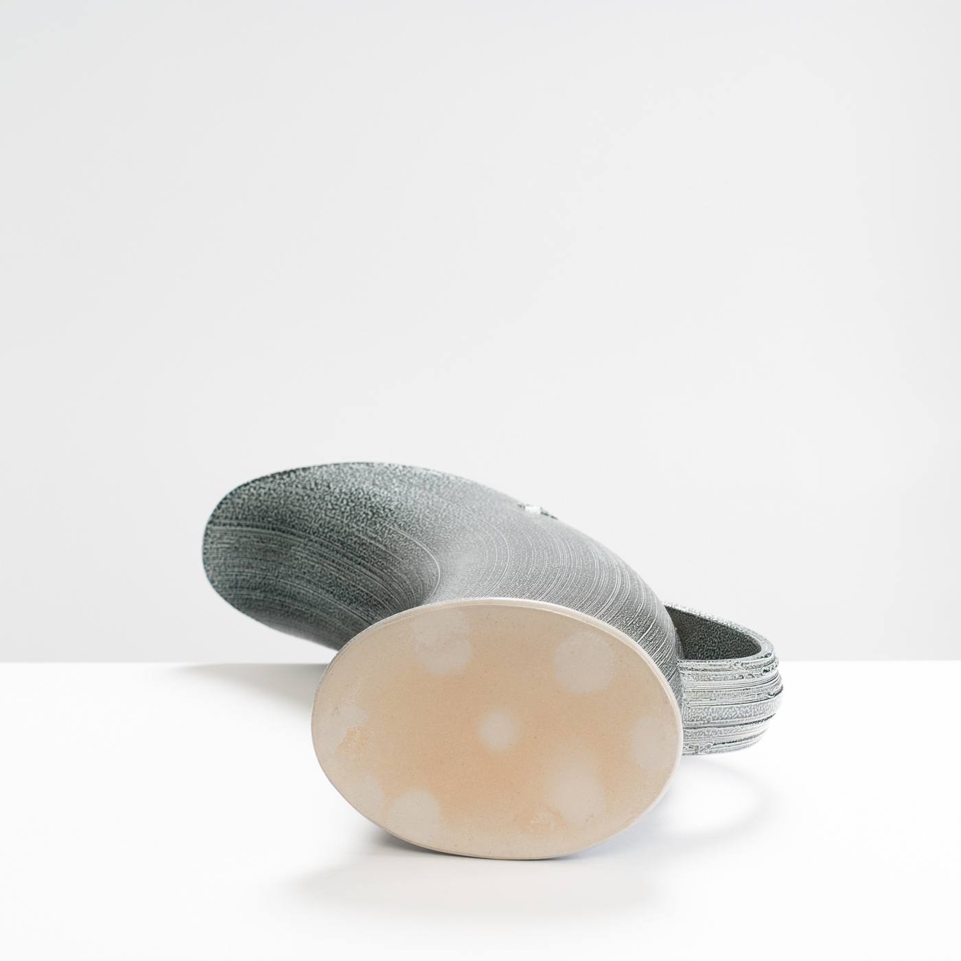 WK30Y662 large salt glazed jug