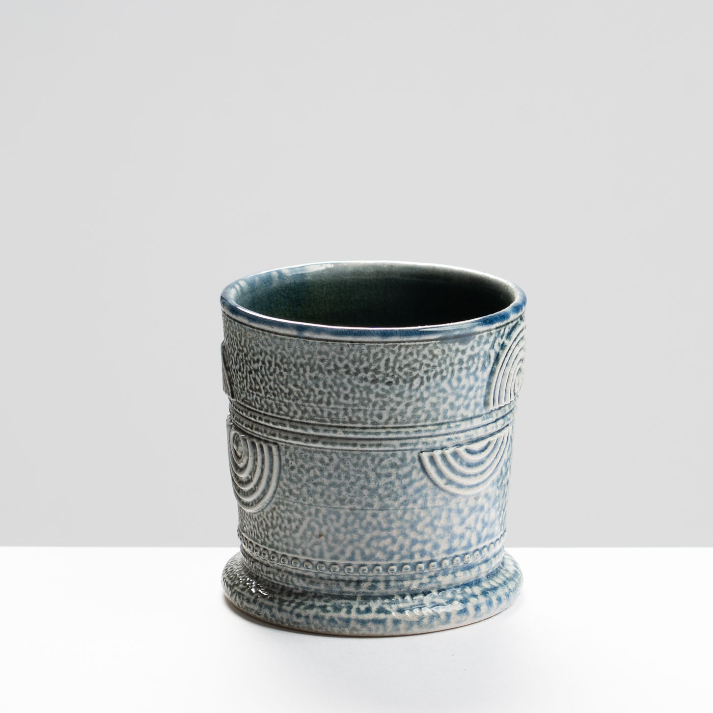 WK30Y683 salt glazed mug