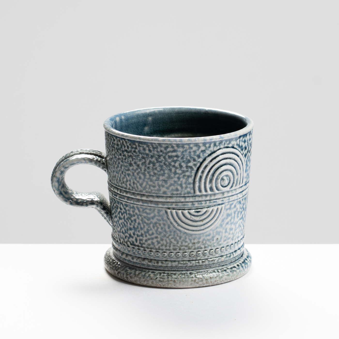 WK30Y686 salt glazed mug