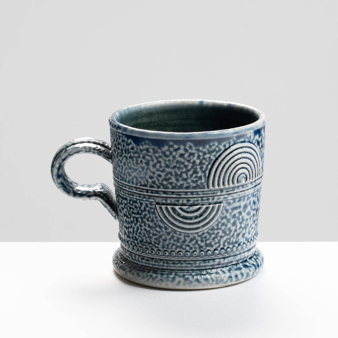 WK30Y687 salt glazed mug