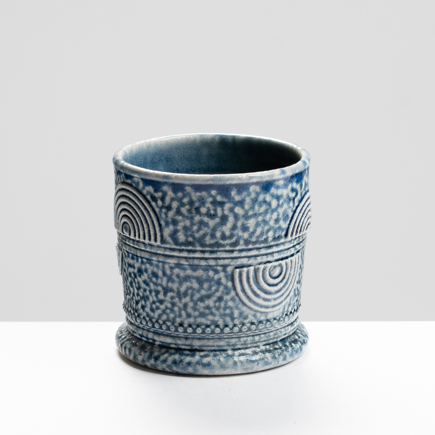 WK30Y687 salt glazed mug