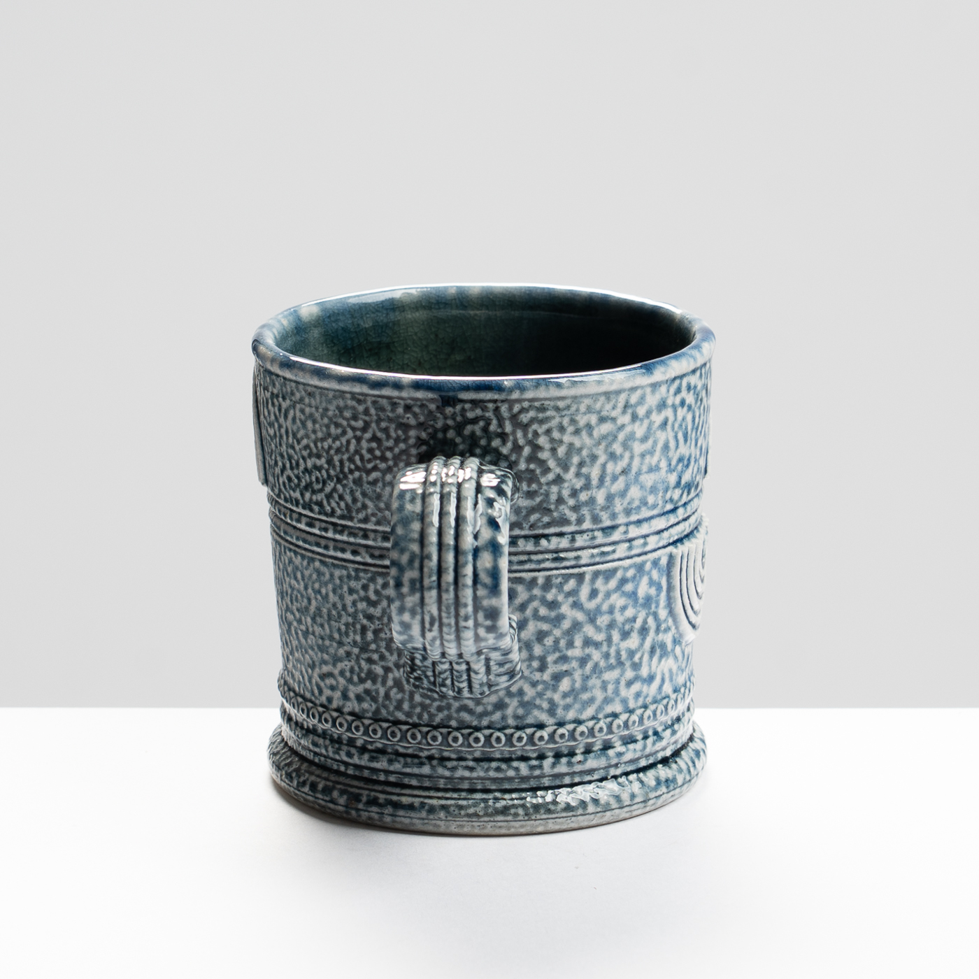 WK30Y689 salt glazed mug