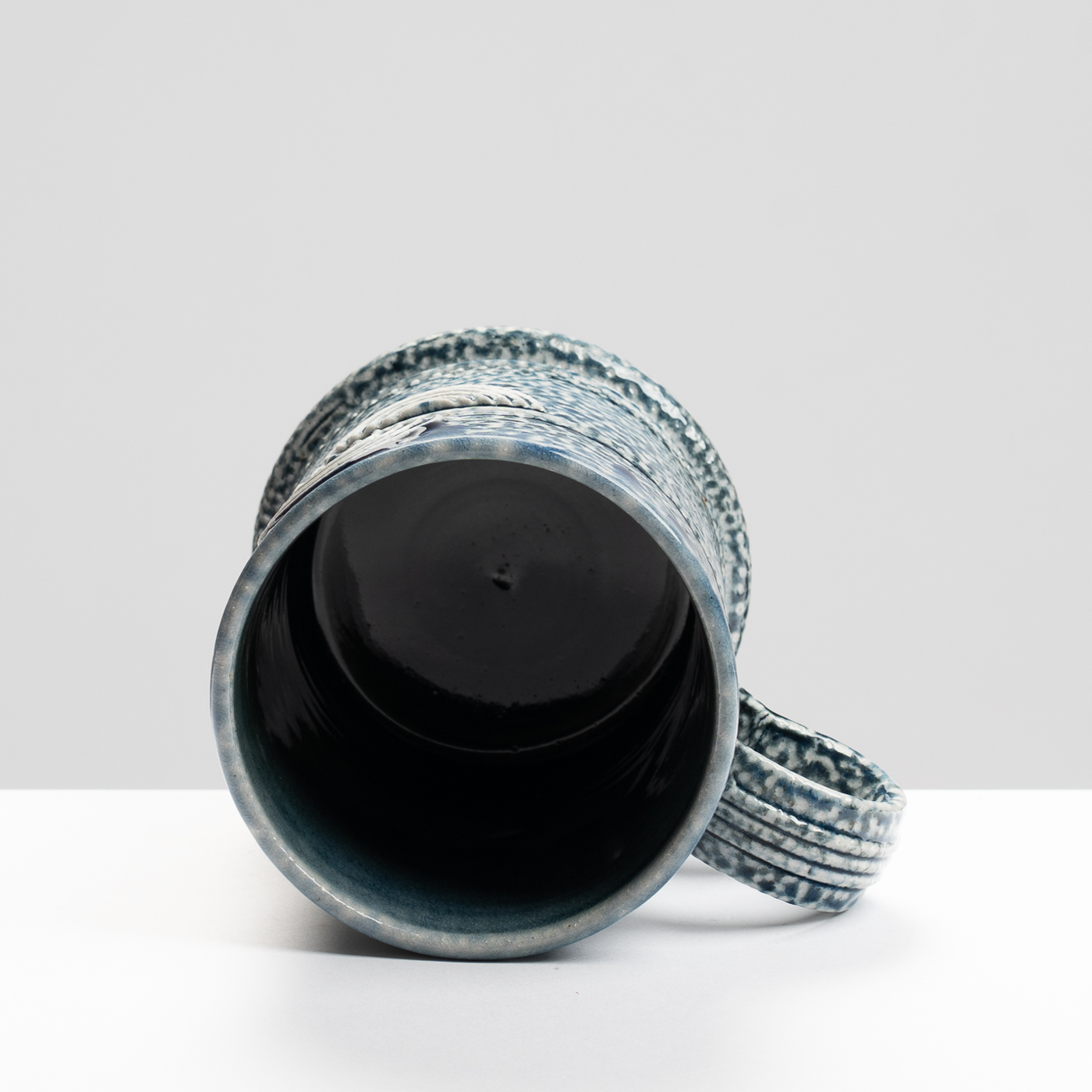 WK30Y691 salt glazed mug