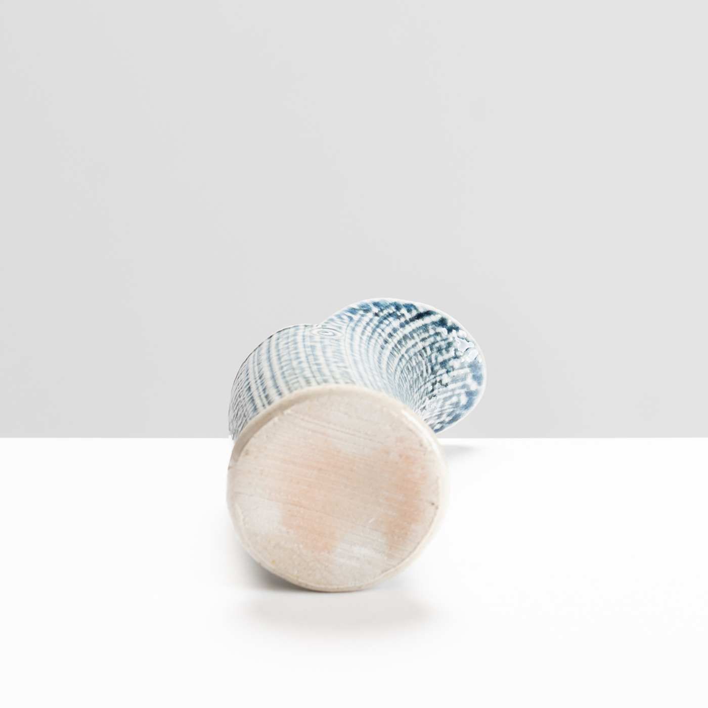 WK30Y693 salt glazed pourer