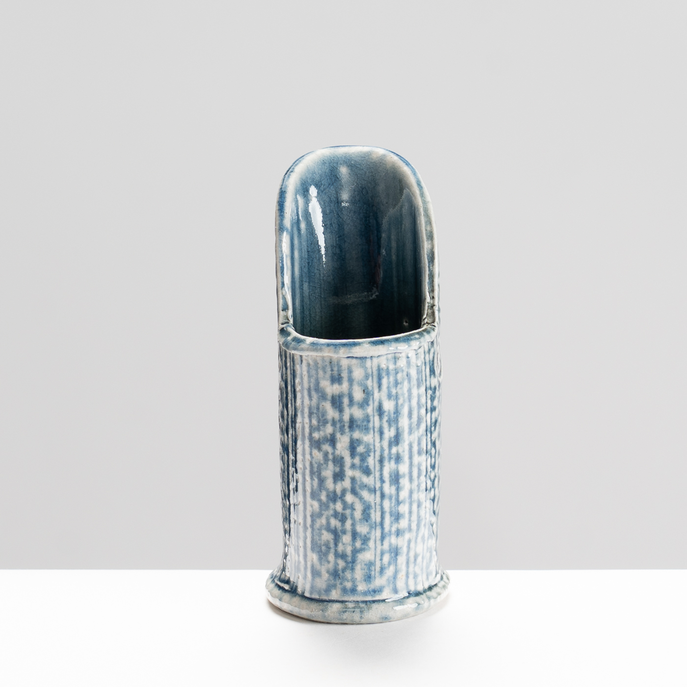 WK30Y696 salt glazed pourer