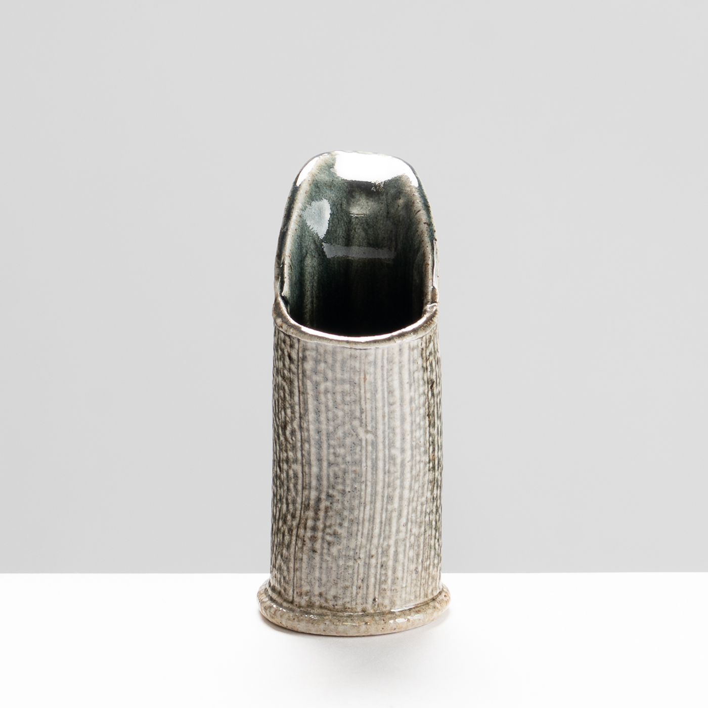 WK30Y697 salt glazed pourer