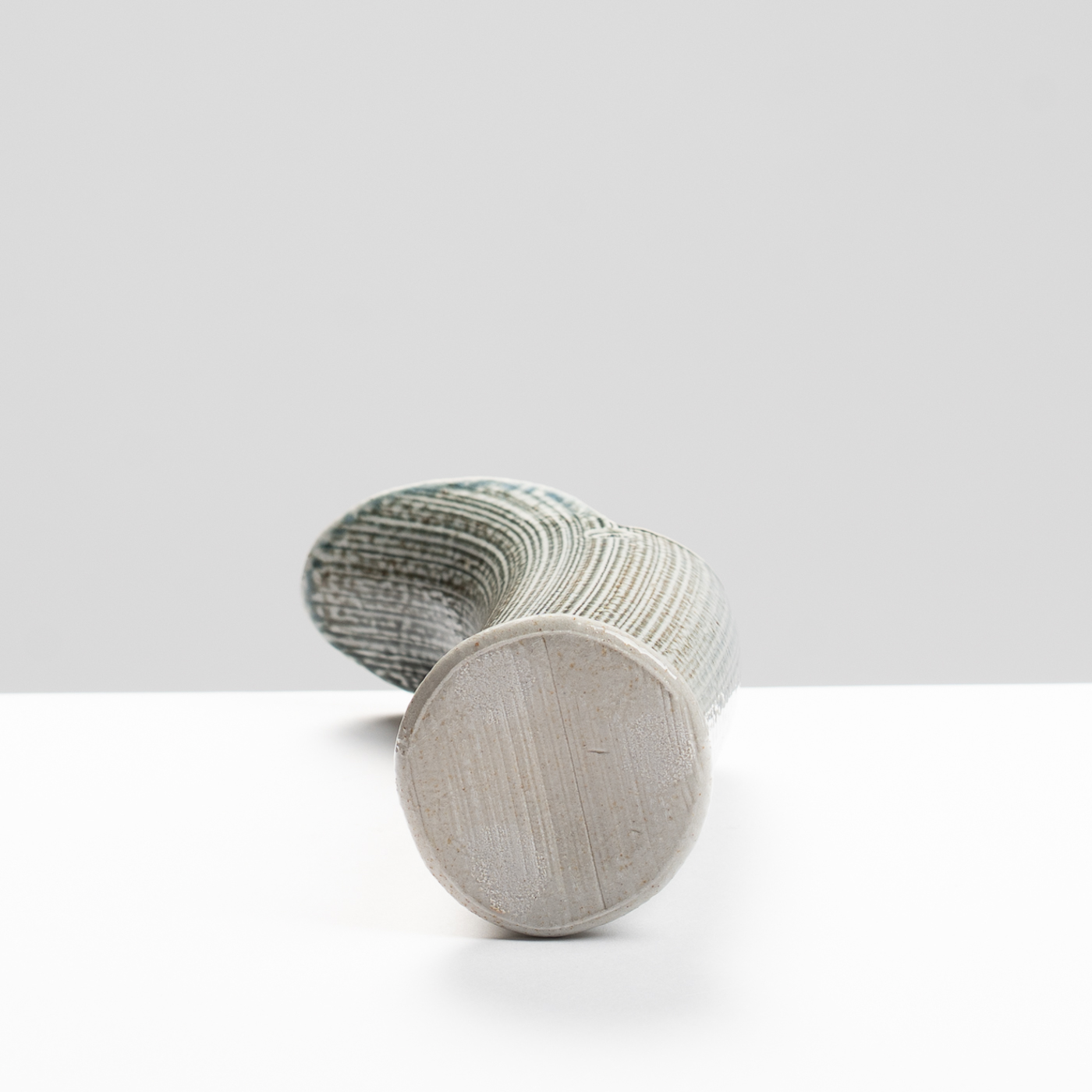 WK30Y699 salt glazed pourer