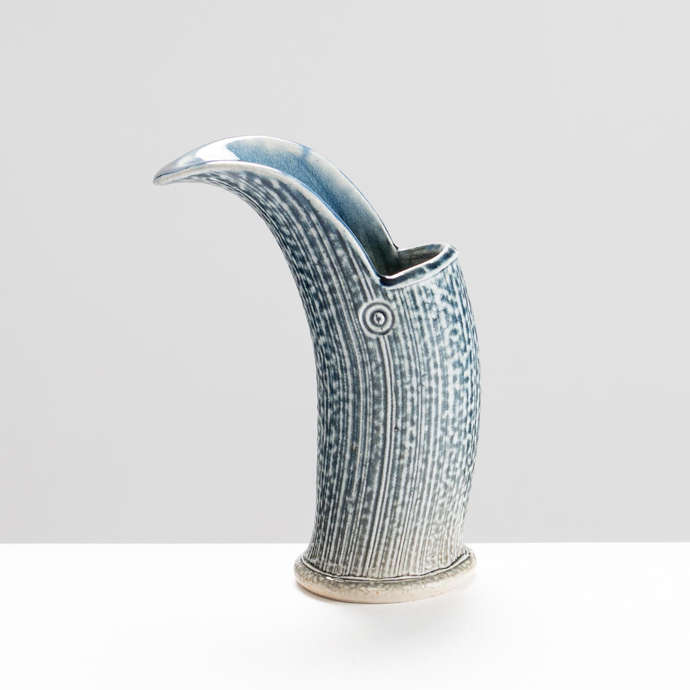 WK30Y700 salt glazed pourer