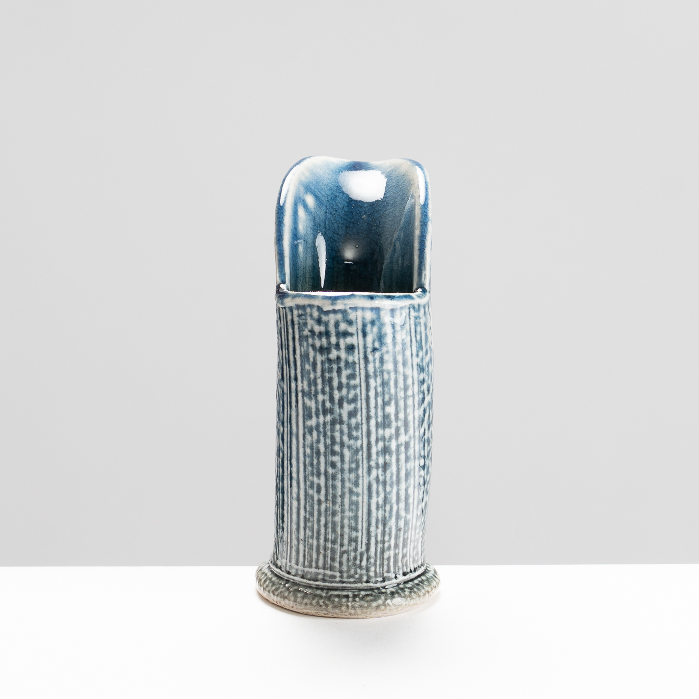 WK30Y702 salt glazed pourer