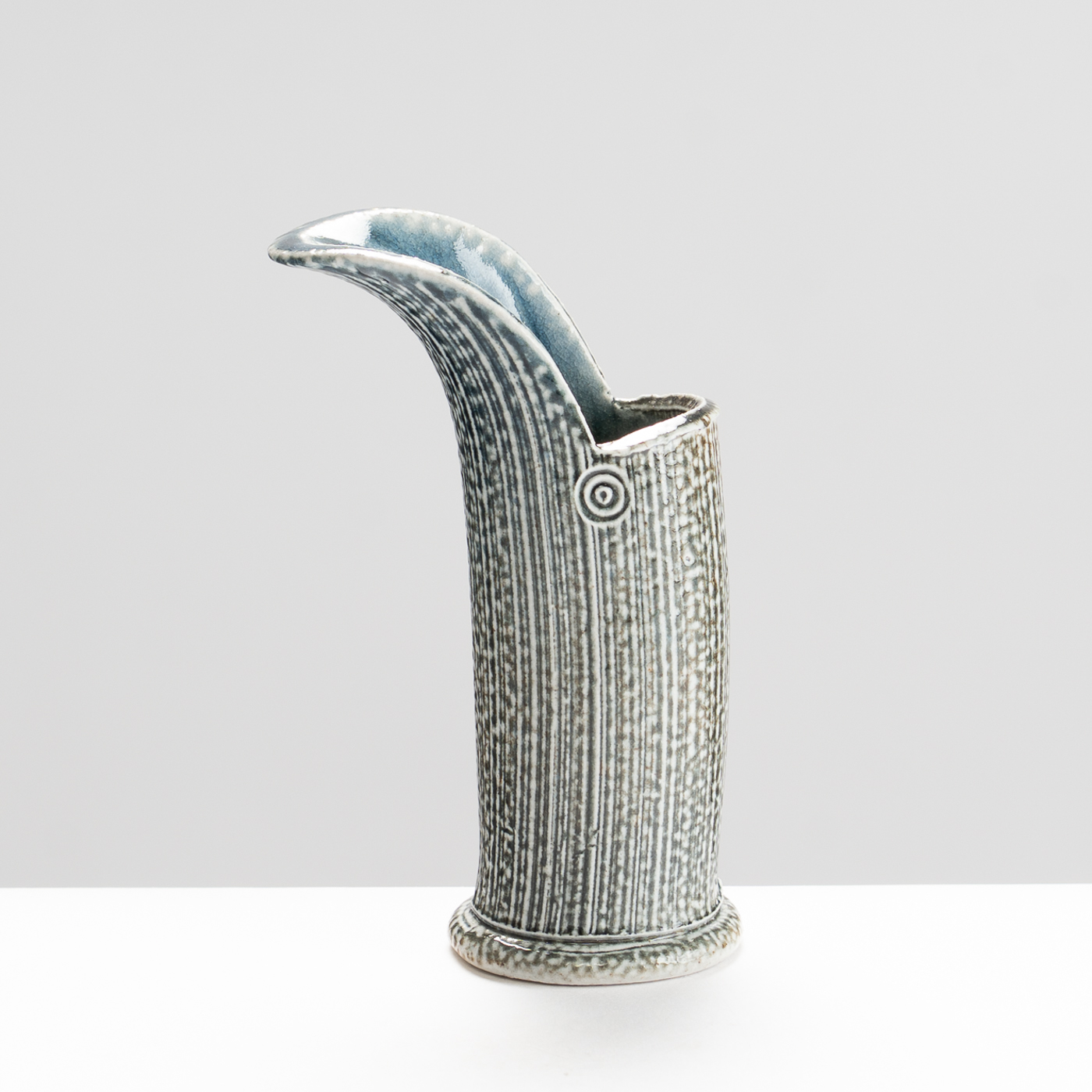 WK30Y703 salt glazed pourer