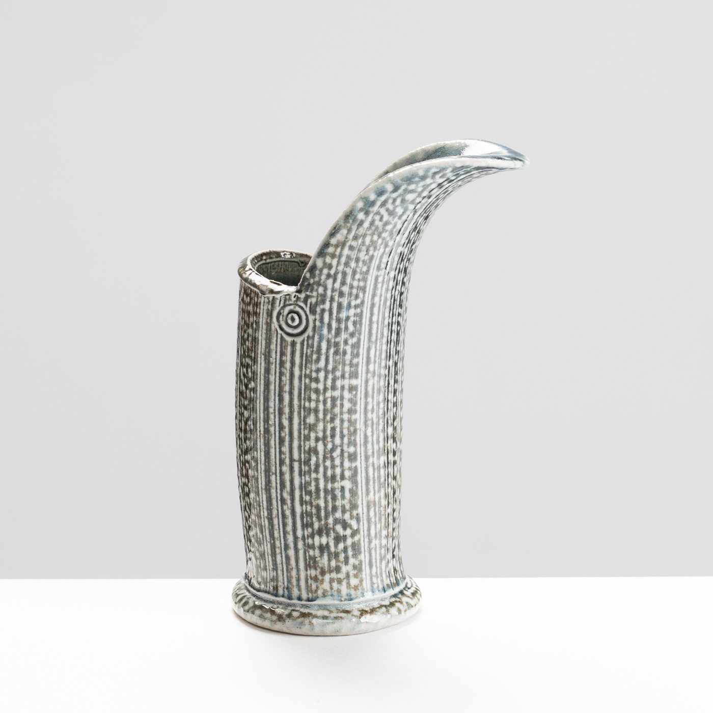 WK30Y703 salt glazed pourer