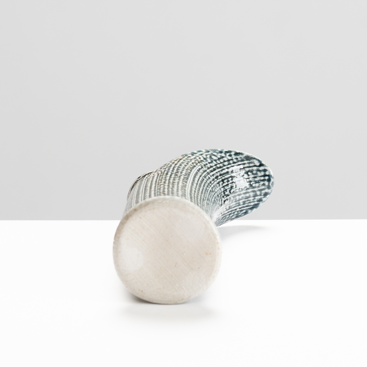 WK30Y703 salt glazed pourer