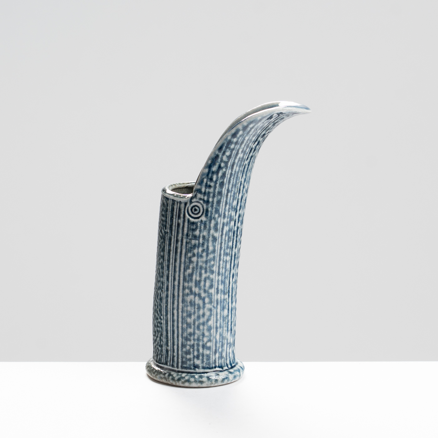 WK30Y706 salt glazed pourer