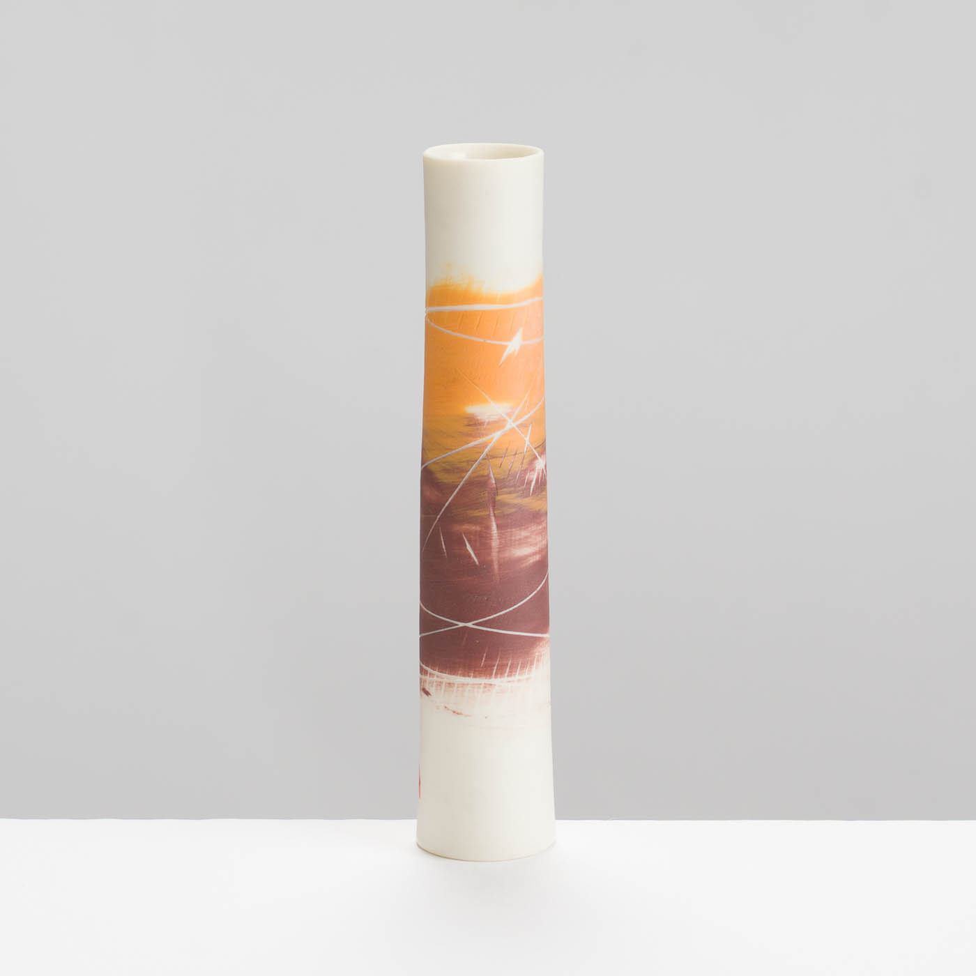 AT488Y481 Single Stem Vase Red and Orange