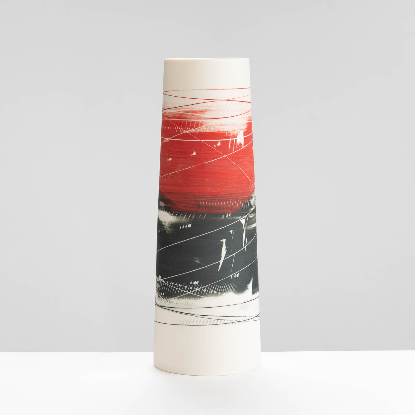 AT488Y493 Cylinder Vase Tall Red and Black