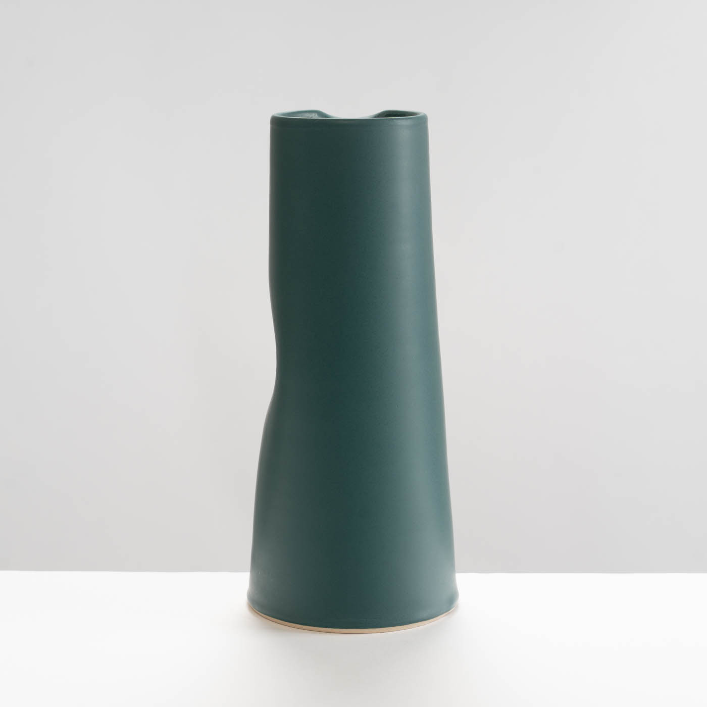 EL564X90 Tall Jug/Vessel Ivy