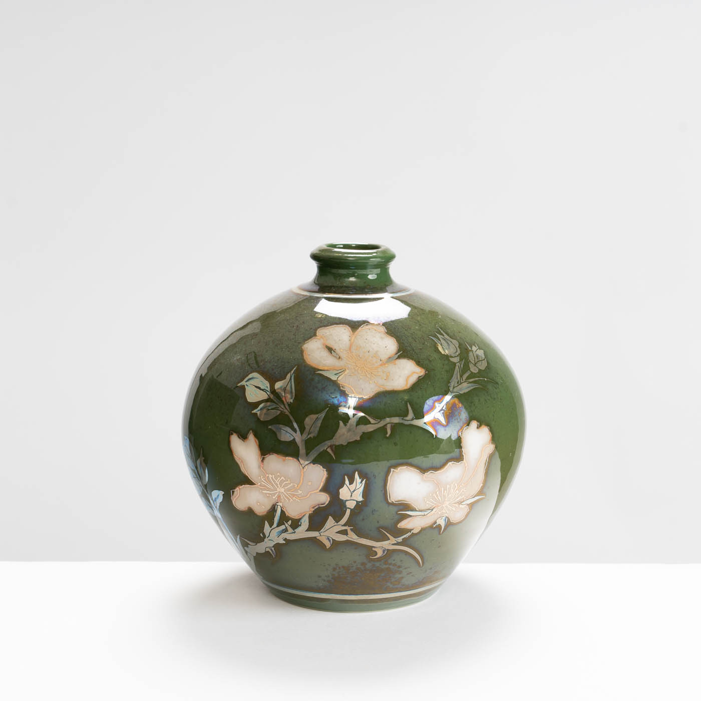 JCJ408Y242 Round Bottle Wild Rose on Green