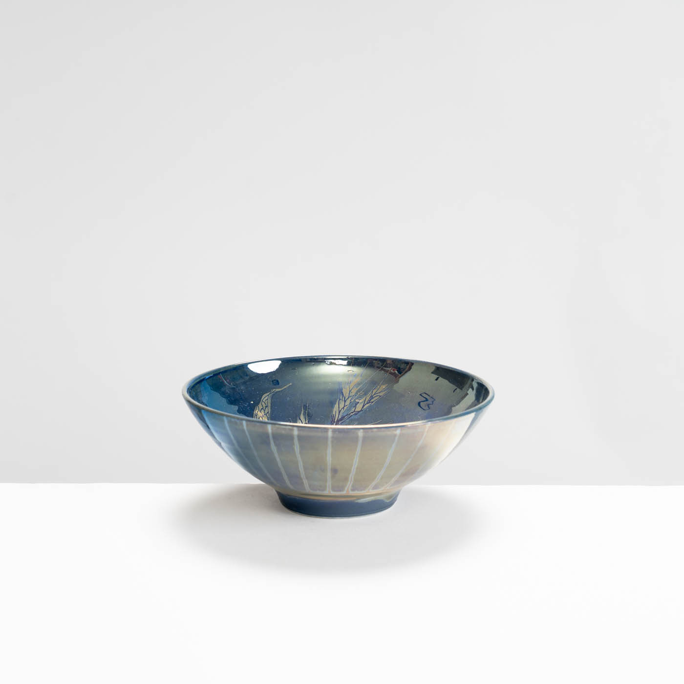 JCJ408Y247 Extra Small Bowl Cricket and Grasses