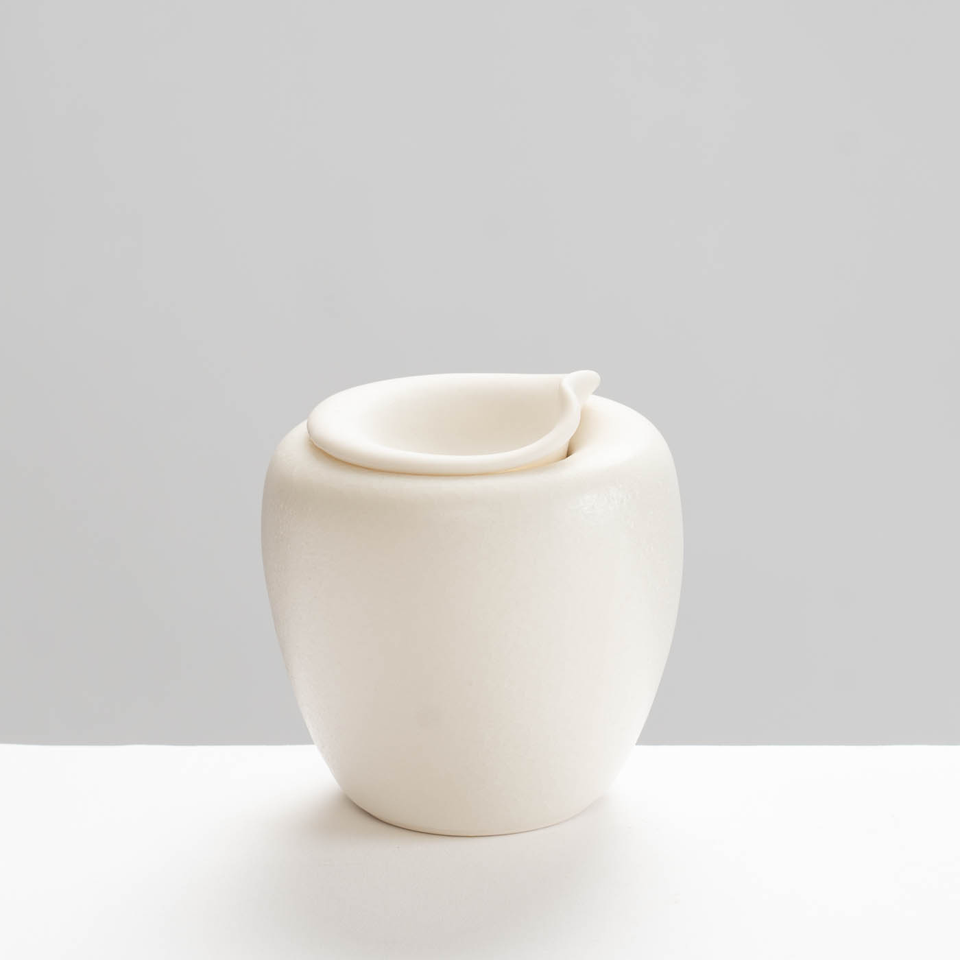 JD468Y221 Small Curl Vessel